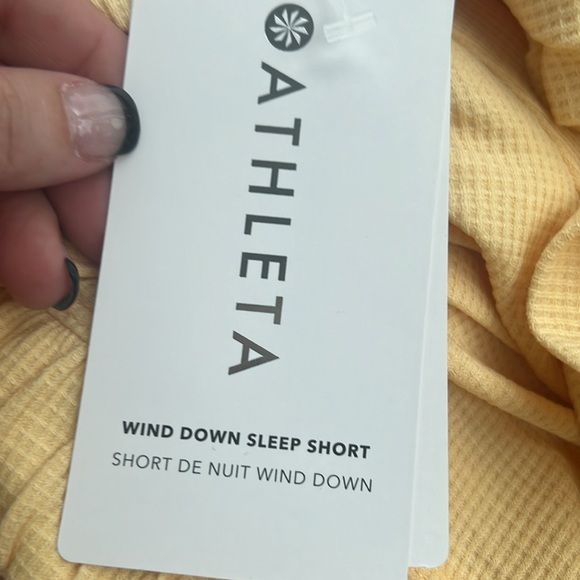 ATHLETA WIND DOWN SLEEP SHORT IN LUNARIA YELLOW - Picture 5 of 5